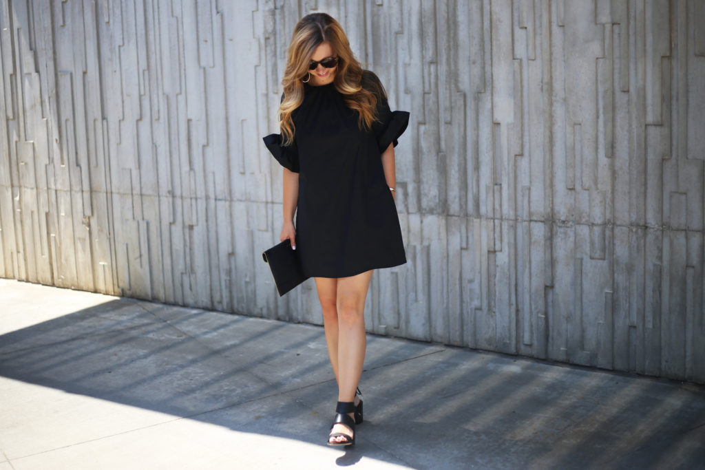 Head-To-Toe Black - A Pearl Kind of Girl