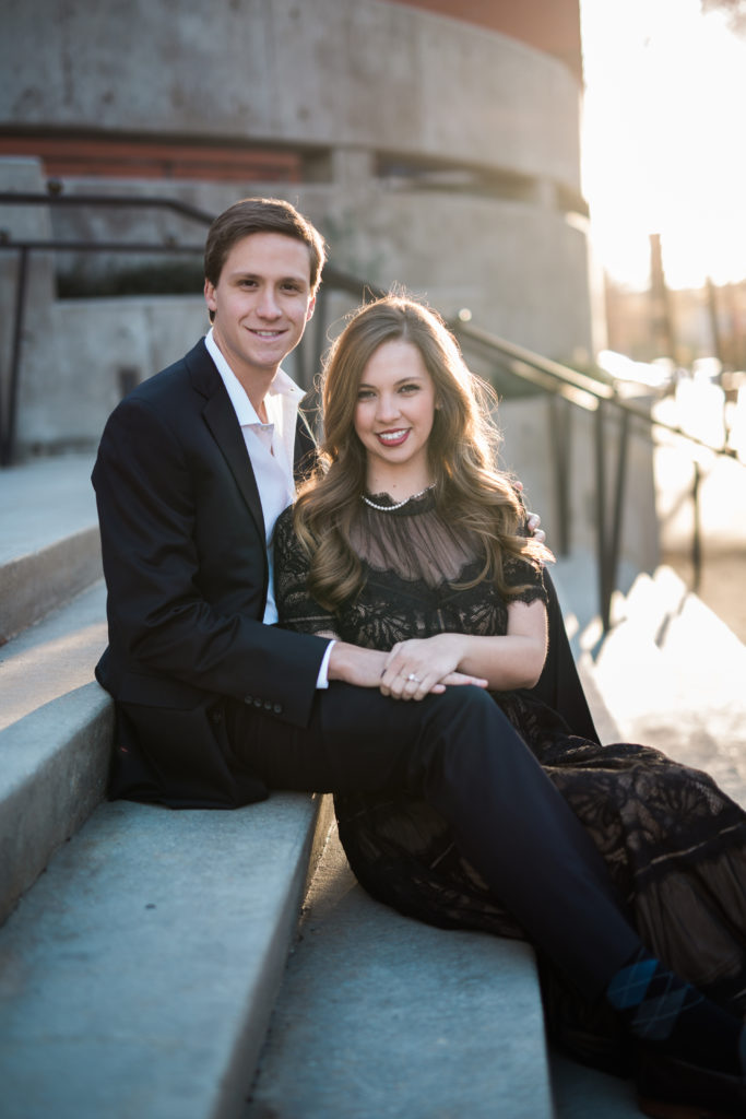 Engagement Photos - A Pearl Kind of Girl 