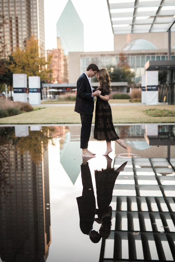Engagement Photos - A Pearl Kind of Girl 
