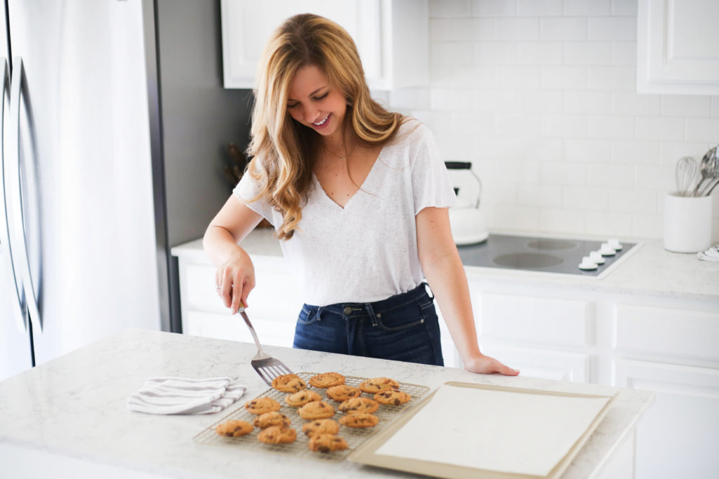 Chocolate Chip Cookies - A Pearl Kind of Girl 