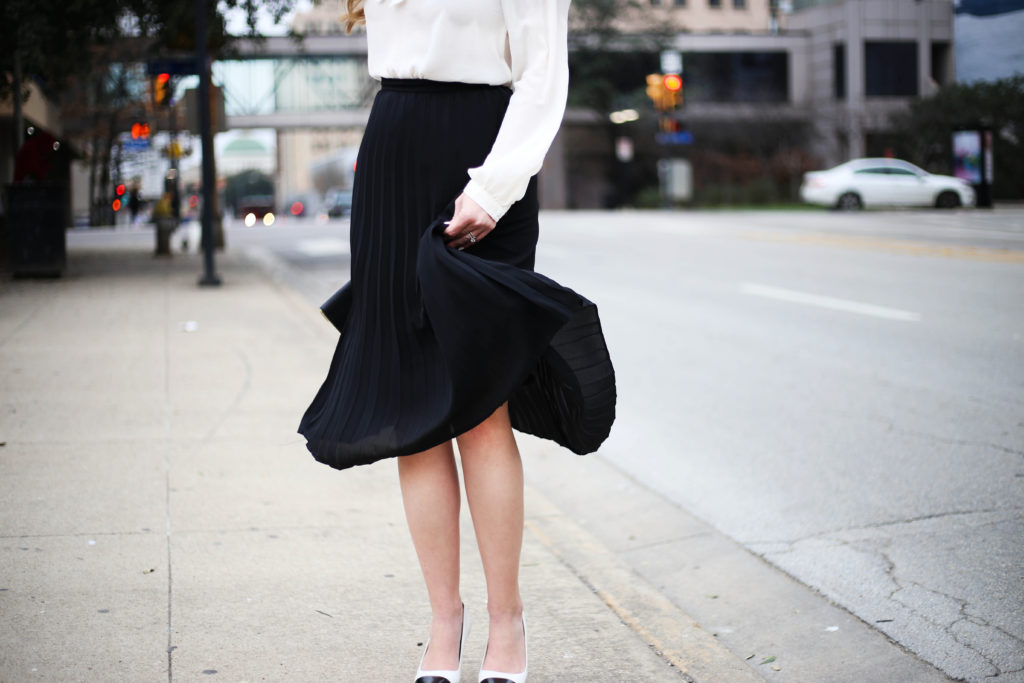 Black Pleated Skirt - A Pearl Kind of Girl 
