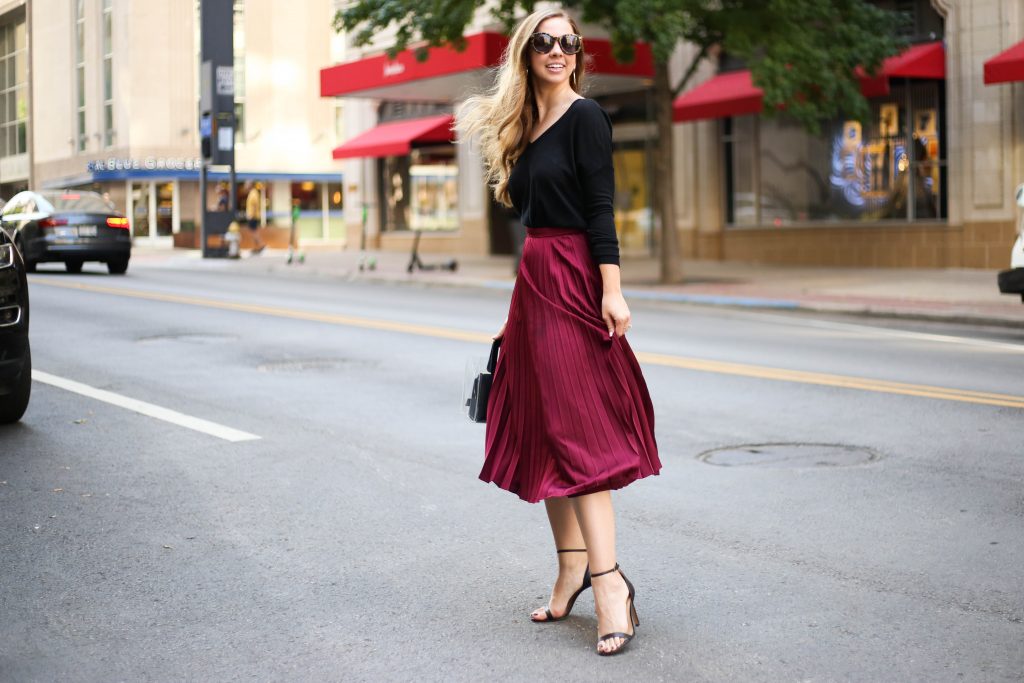 twilling in pleated skirt