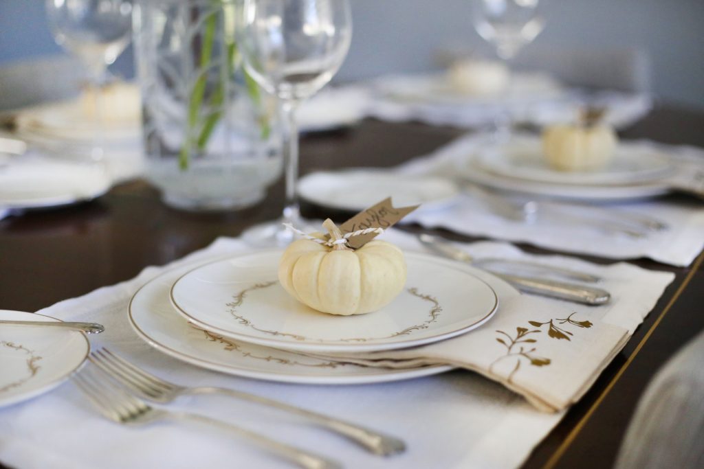 Thanksgiving Table - A Pearl Kind of Girl place setting
