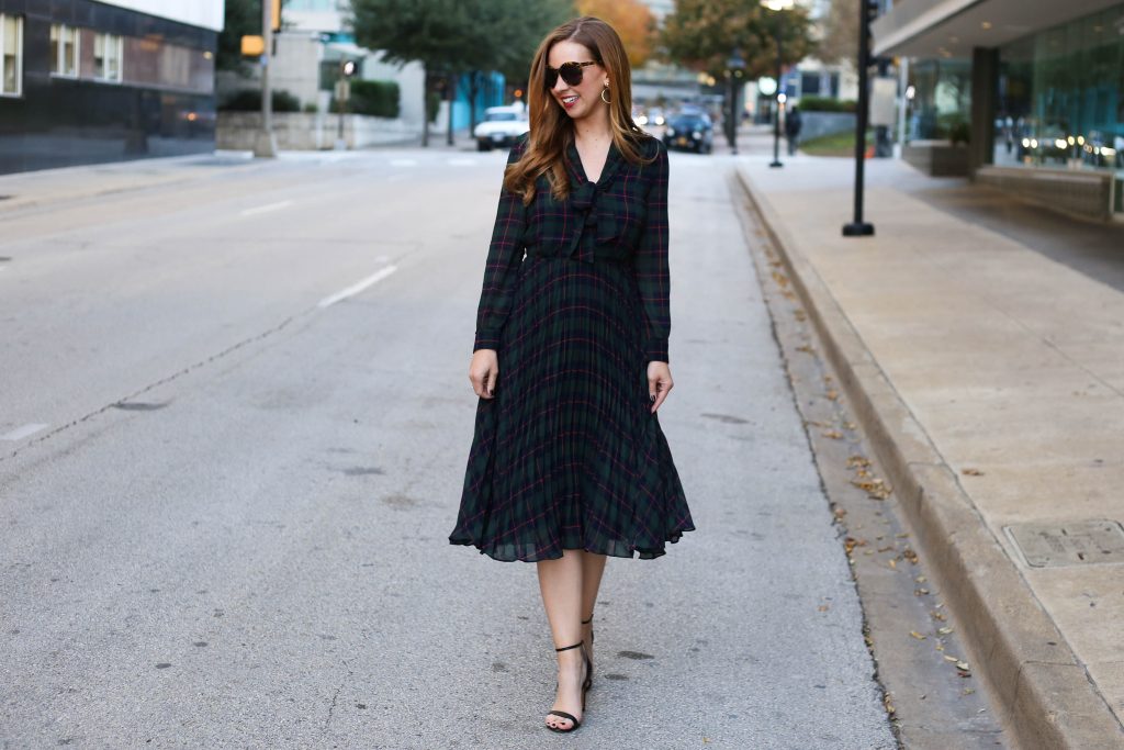 Plaid Dress - A Pearl Kind of Girl 