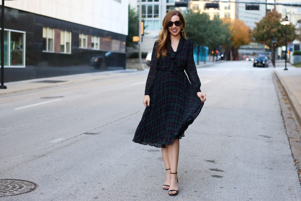 Plaid Dress - A Pearl Kind of Girl 