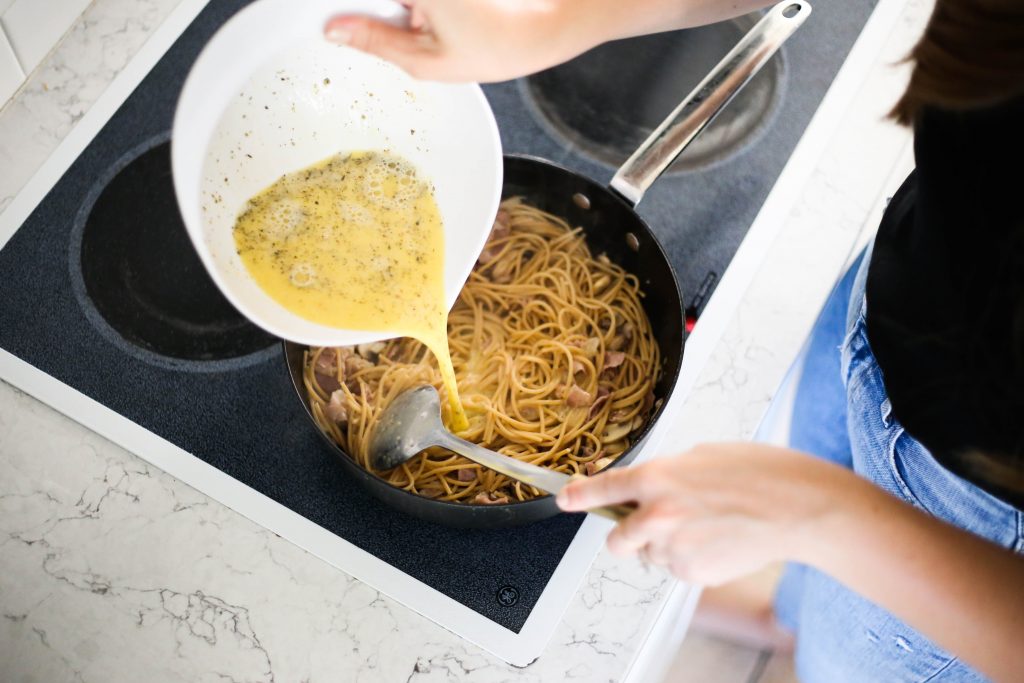Spaghetti Carbonara - A Pearl Kind of Girl 