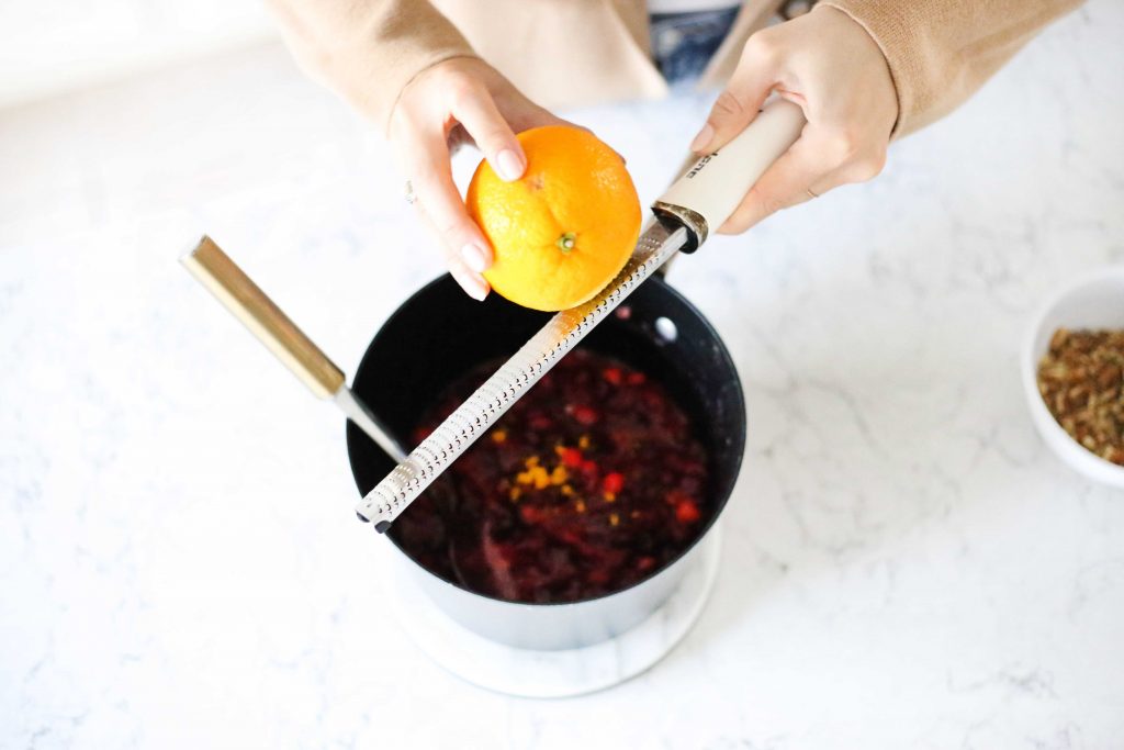 Cranberry Sauce - A Pearl Kind of Girl 