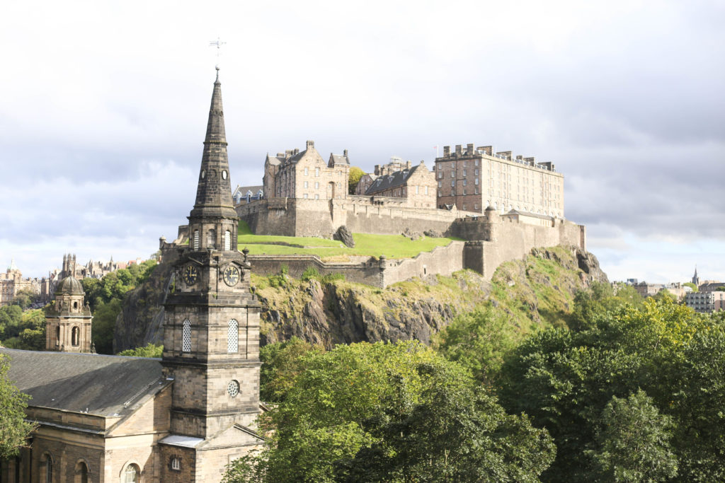 Edinburgh Travel Guide - A Pearl Kind of Girl Edinburgh Travel Guide - A Pearl Kind of Girl