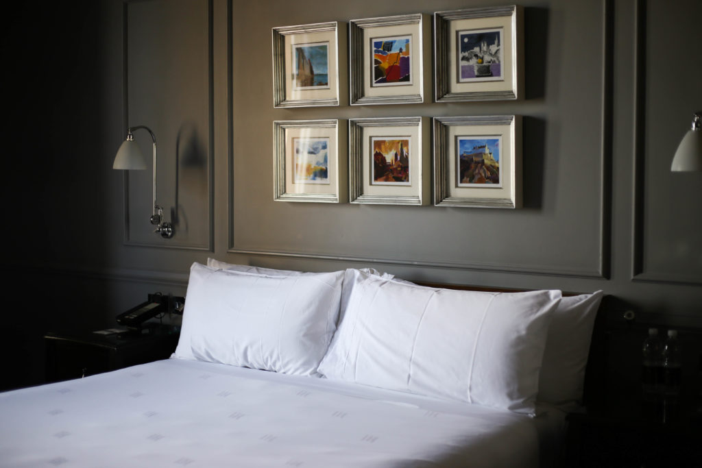 Edinburgh Travel Guide - A Pearl Kind of Girl Edinburgh Travel Guide - A Pearl Kind of Girl